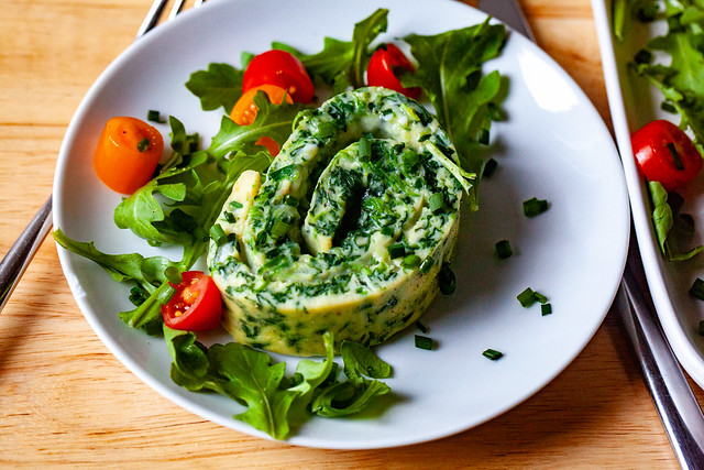 rolled spinach omelet-13